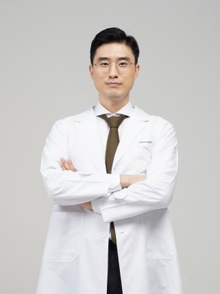 김성찬 우리성형외과 원장 [우리성형외과]