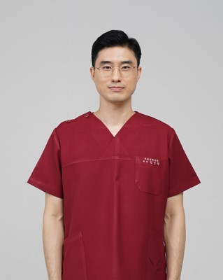 김성찬 우리성형외과 원장 [우리성형외과]