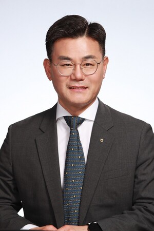 [CEO 직썰] 장종환 NH농협캐피탈 대표 "소비자보호와 내부 통제 강화 지... - 뉴스 썸네일 이미지